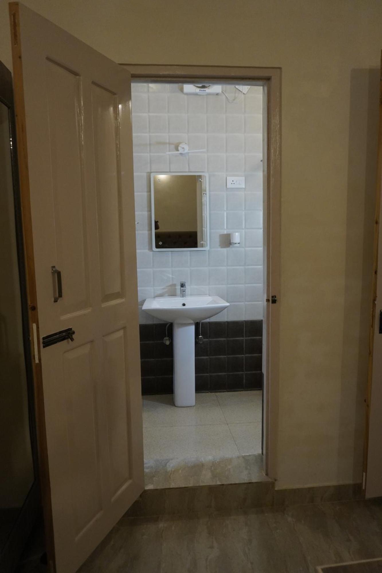 Farsal Villa Srīnagar Kültér fotó